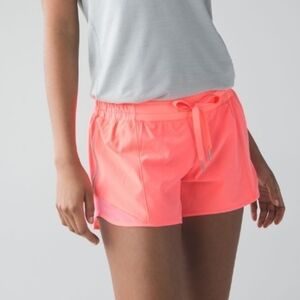 Lululemon Hotty Hot Short (Long), Grapefruit